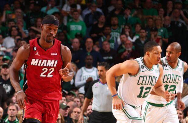 完美体育登录入口-热搜第一！格威惹怒巴特勒被狂吐槽：绿军黑色6分钟